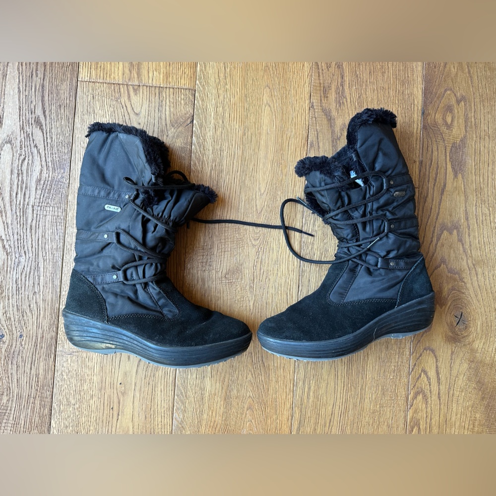 Pajar Boots - Size 41